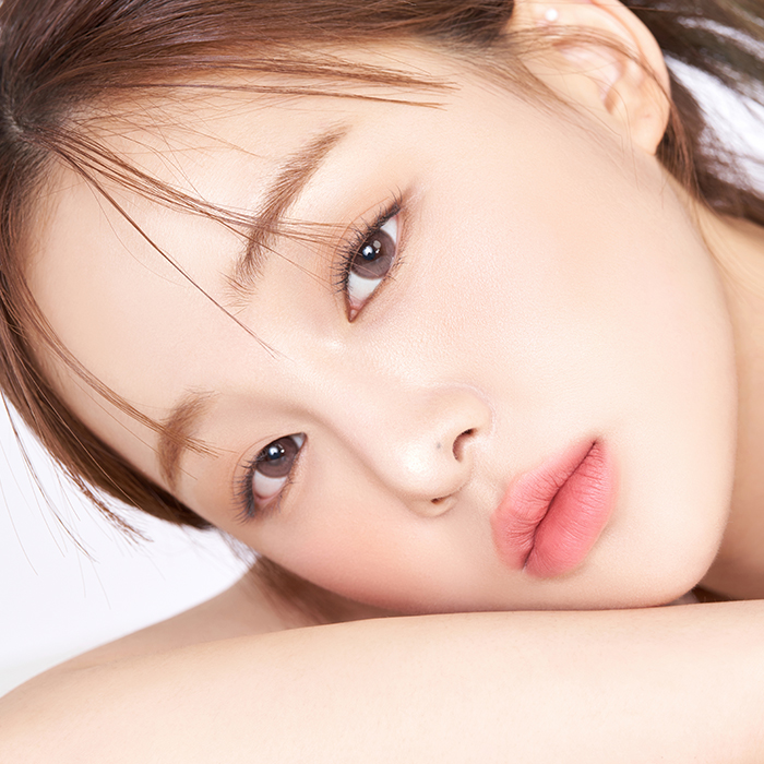 오드아이즈 M플레인 오드 브라운